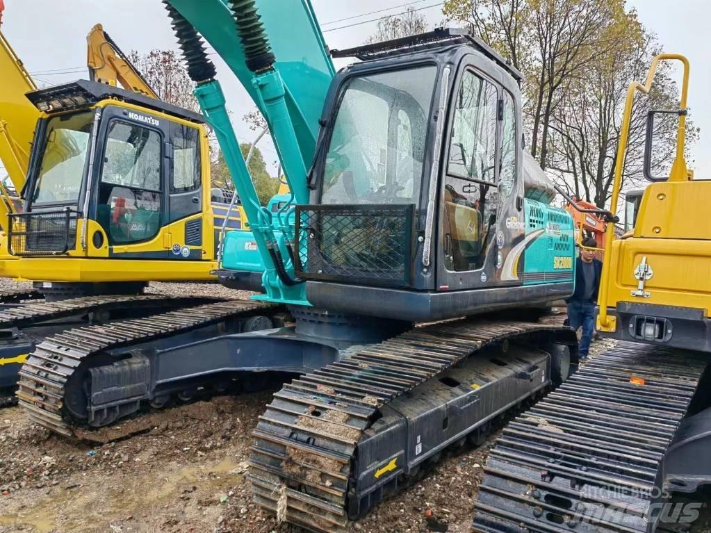 Kobelco SK200D Bagri goseničarji