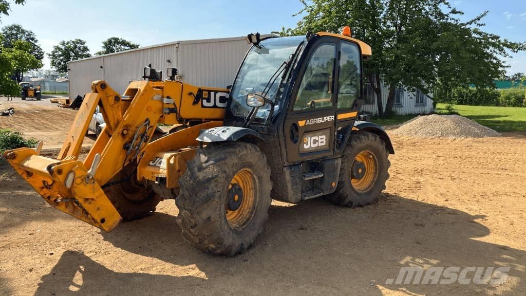 JCB 538-70 Kmetijski teleskopski nakladalci