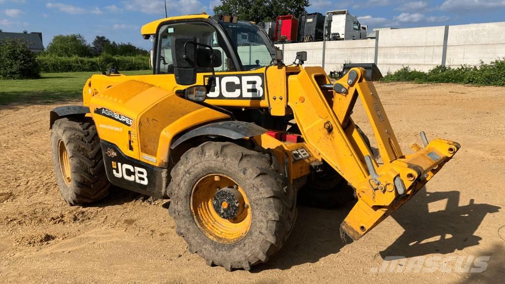 JCB 538-70 Kmetijski teleskopski nakladalci