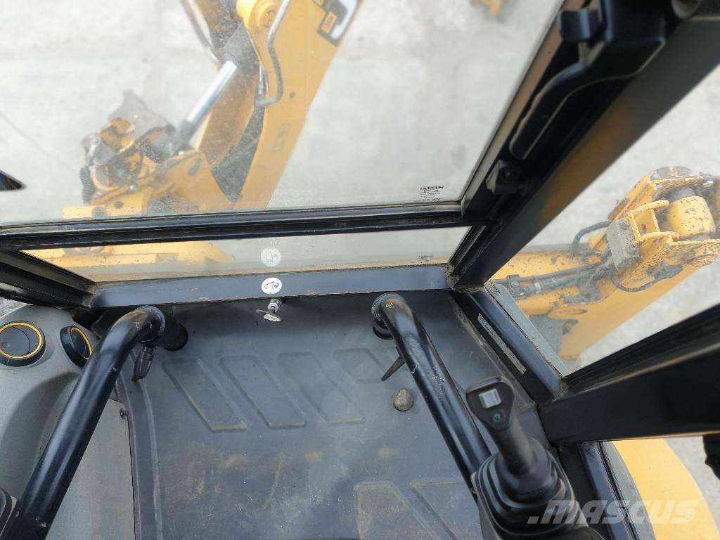 JCB 3 CX compact Rovokopači