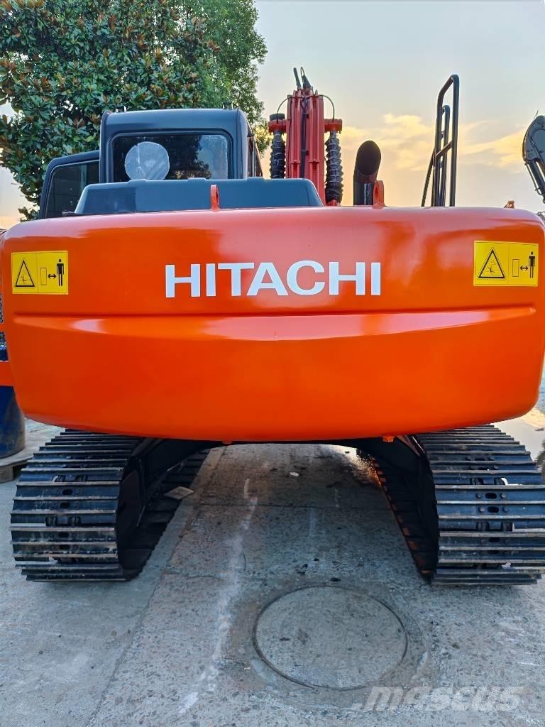 Hitachi ZX 120 Bagri goseničarji