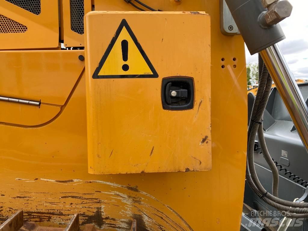 Liebherr PR 746 Buldožerji goseničarji