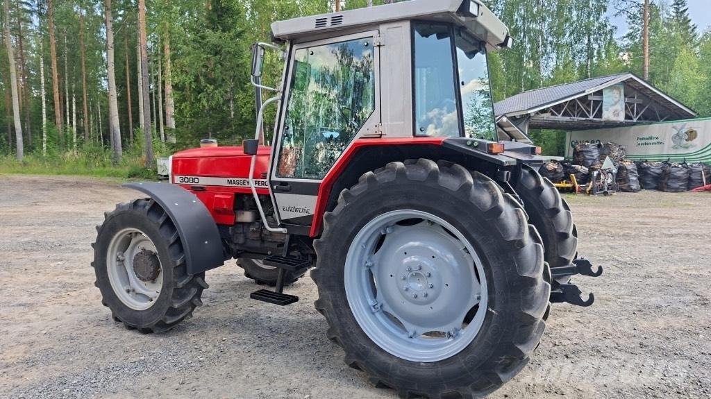 Massey Ferguson 3080 Traktorji