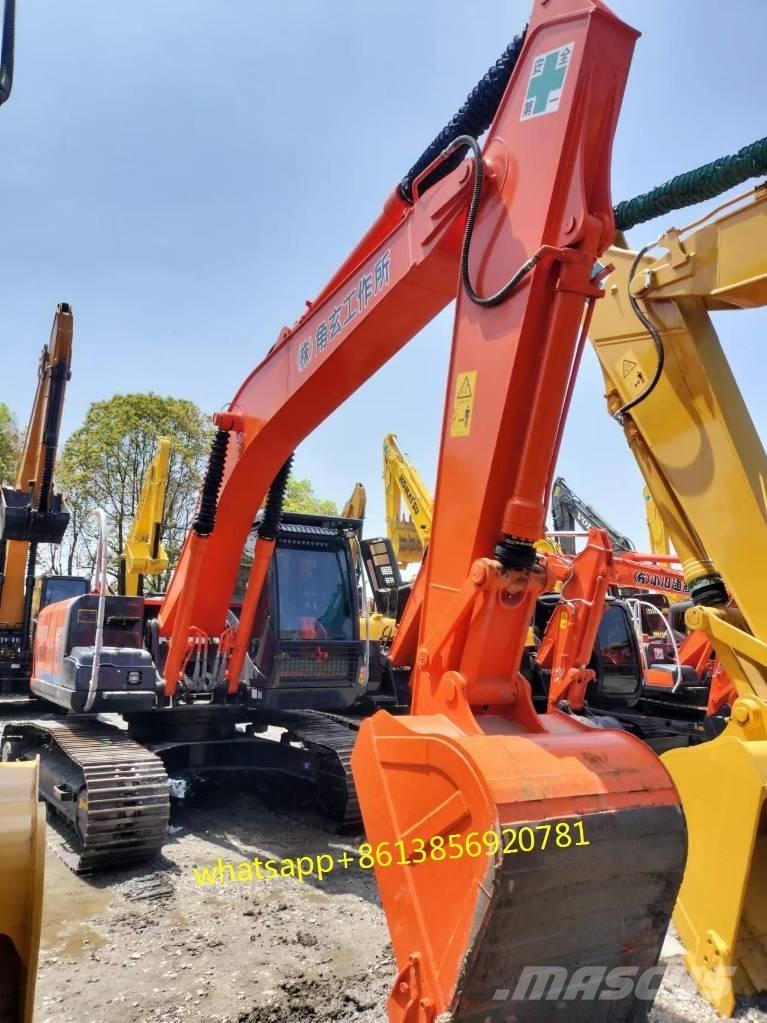 Hitachi ZX 200 Bagri goseničarji