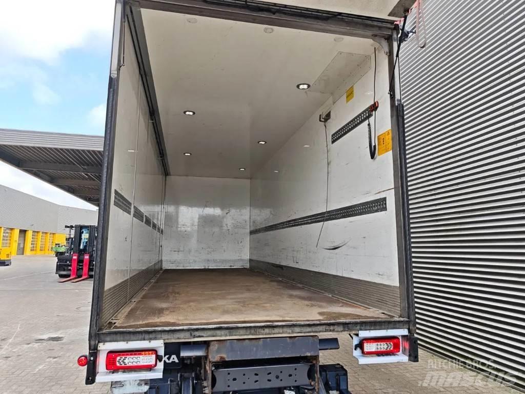Volvo FM 340 4x2 Tovornjaki zabojniki