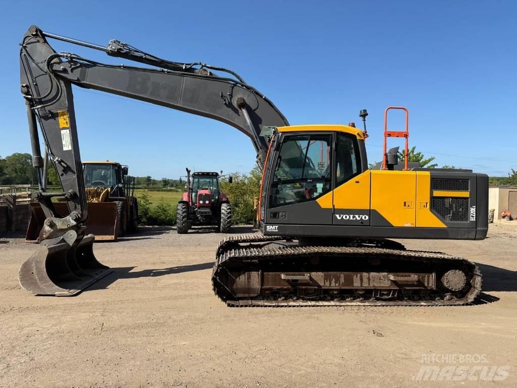Volvo EC 220 E Bagri goseničarji