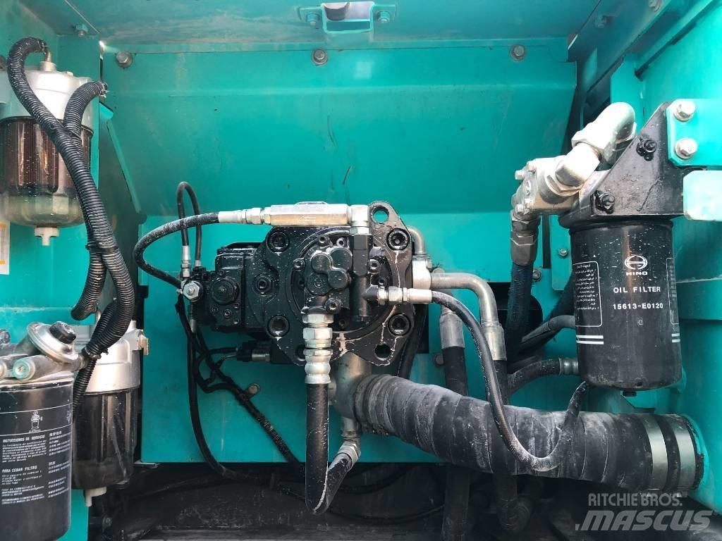 Kobelco 350 Bagri goseničarji