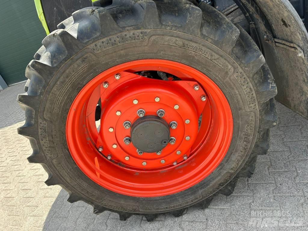 CLAAS Arion 410 Traktorji