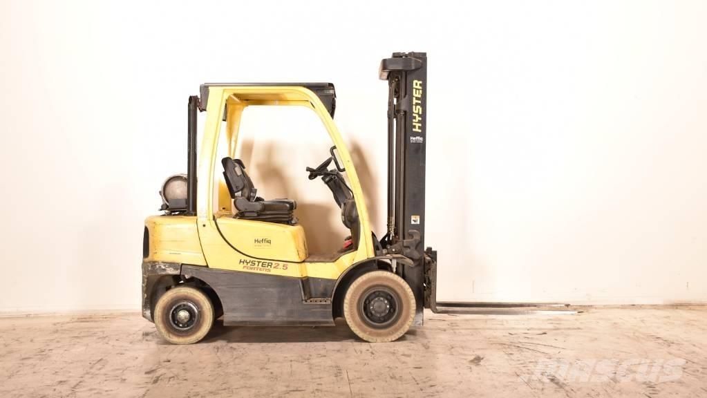 Hyster H2.5FT Plinski viličarji