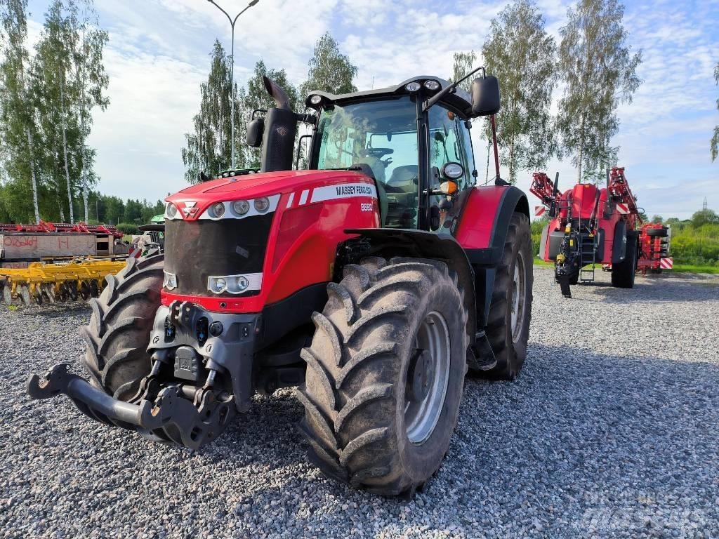 Massey Ferguson 8690 Traktorji