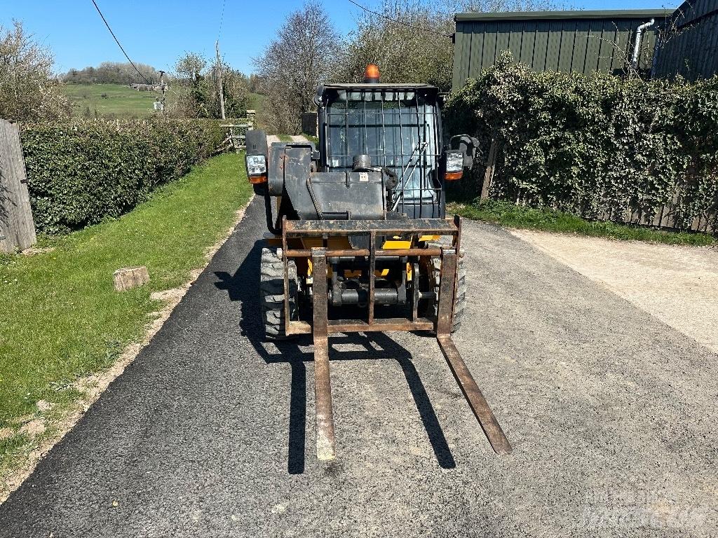 JCB 520-40 Teleskopski viličarji