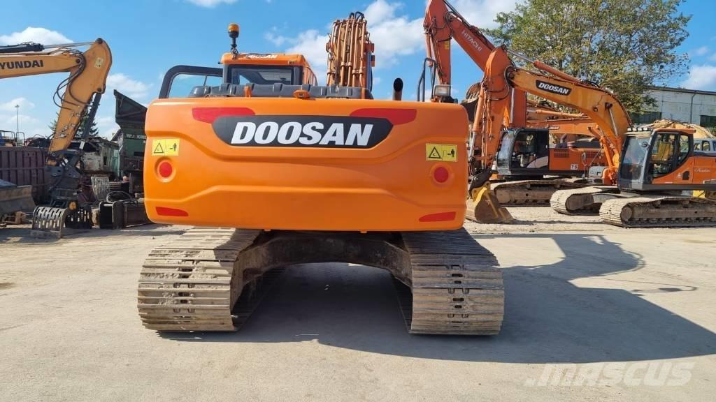 Doosan DX 225 Bagri goseničarji