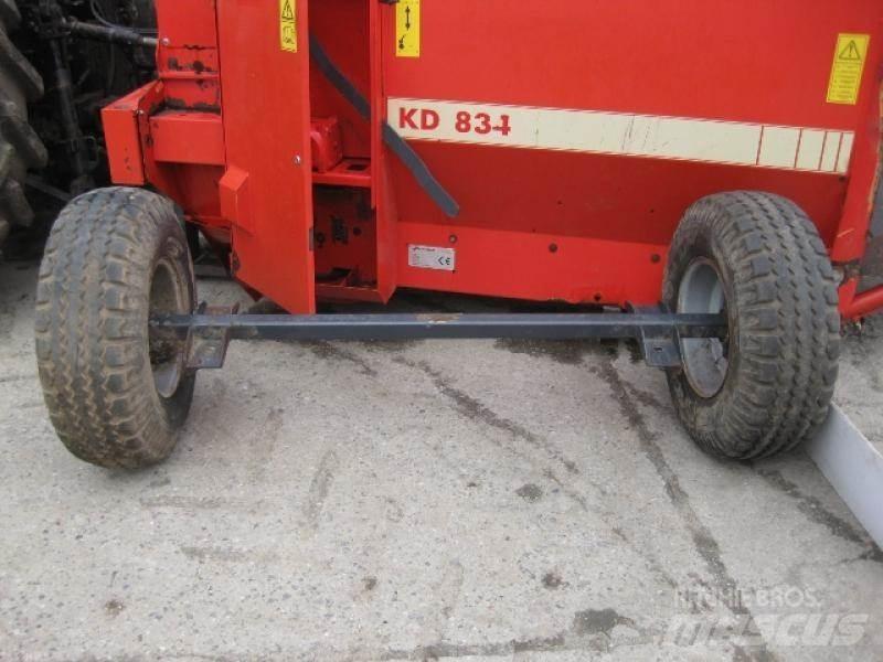 Vicon KD 834. Ostali stroji in oprema za živino