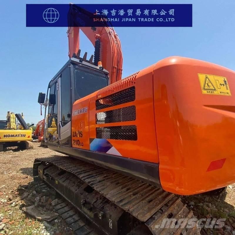 Hitachi ZX 210 Bagri goseničarji