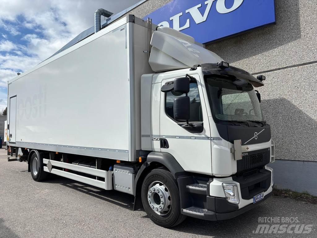 Volvo FL Tovornjaki zabojniki