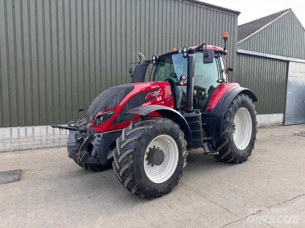 Valtra T194 Versu Traktorji