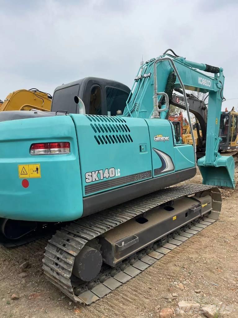 Kobelco SK140 Bagri goseničarji