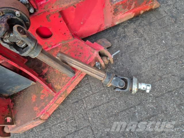 TP 960 PH Drobilci lesa