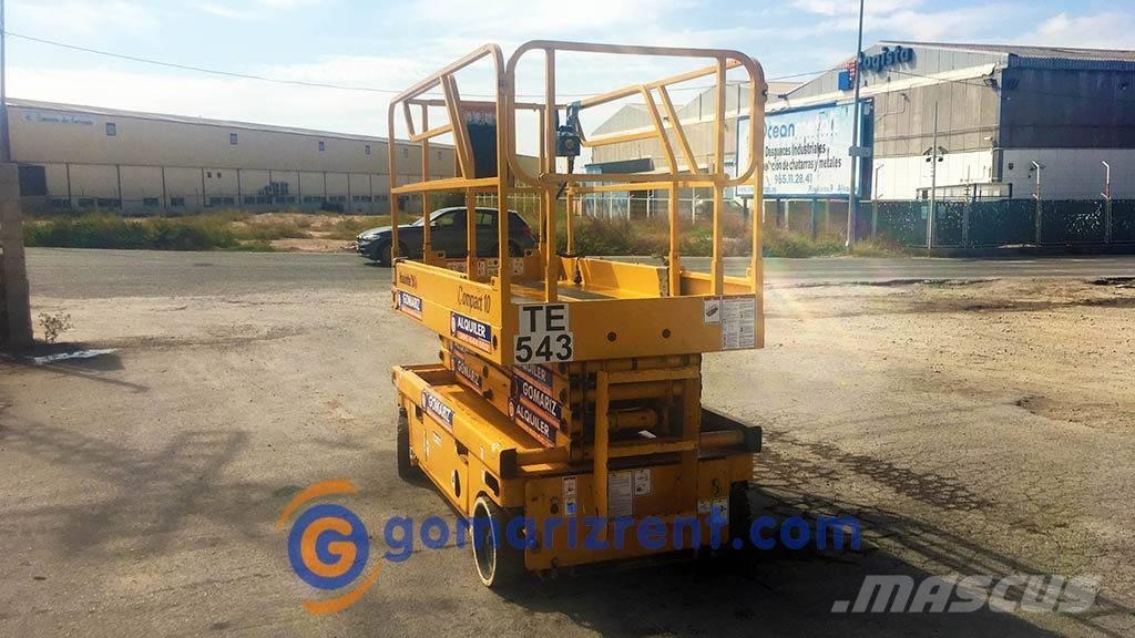 Haulotte Compact 10 Škarjaste dvižne ploščadi