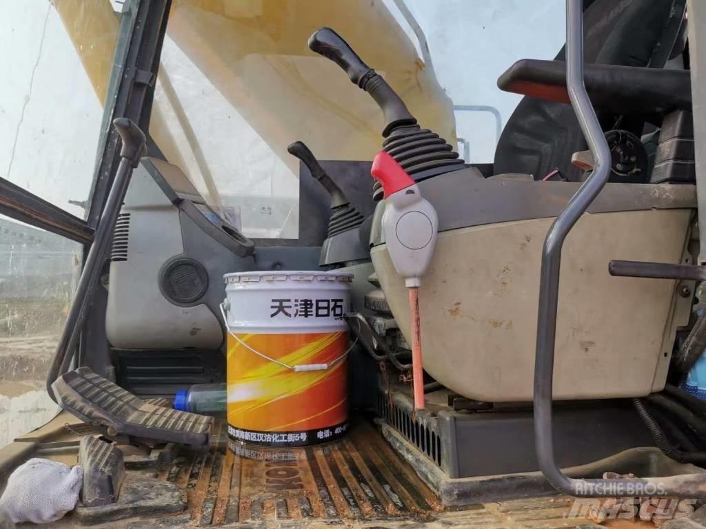 Komatsu pc220-8 Bagri goseničarji