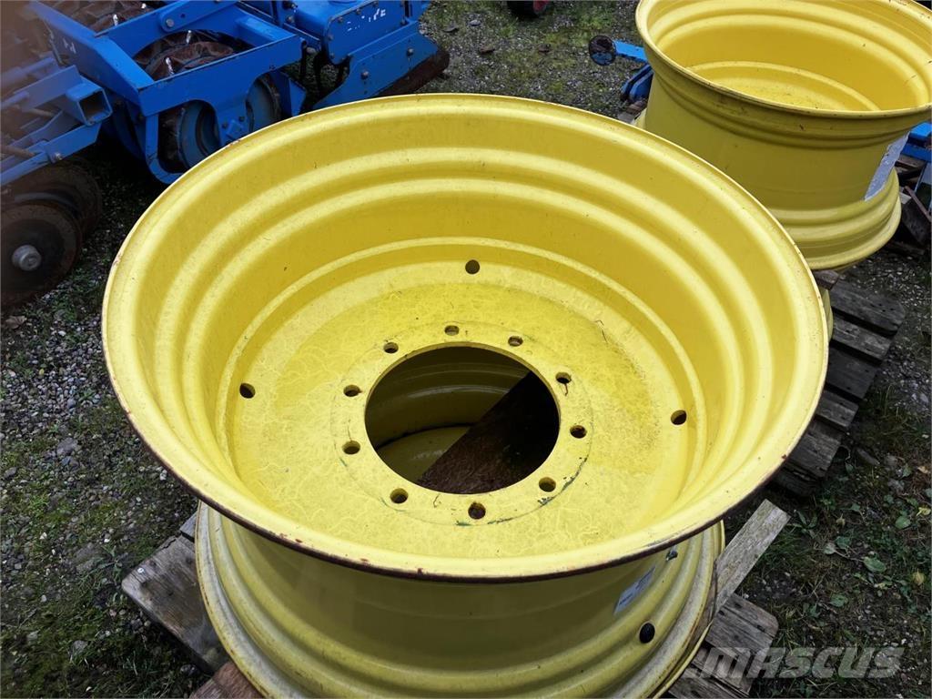 John Deere 18x30 Gume, kolesa in platišča