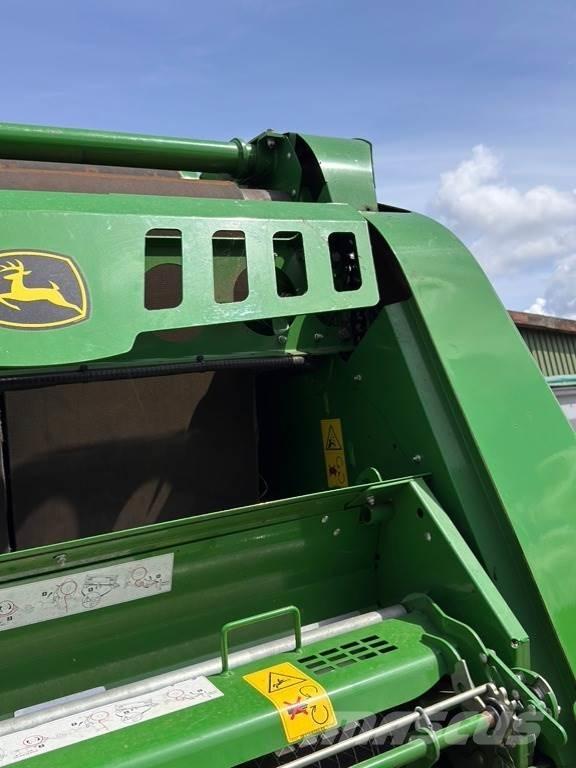 John Deere V461R Balirke (okrogle bale)