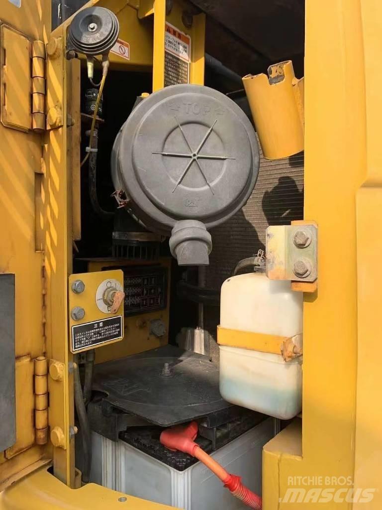 CAT 313 C Bagri goseničarji