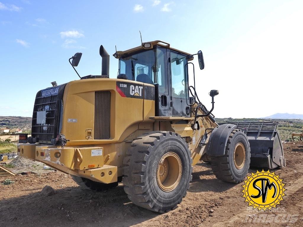 CAT 930 H Kolesni nakladalci