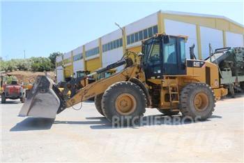CAT 930 H Kolesni nakladalci