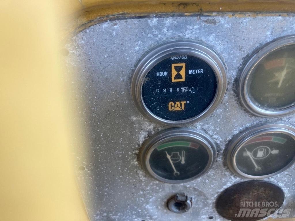 CAT D 9 H Buldožerji goseničarji