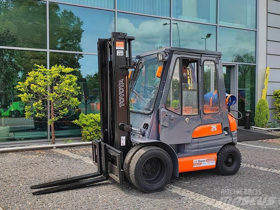 Toyota 6FG25 Plinski viličarji