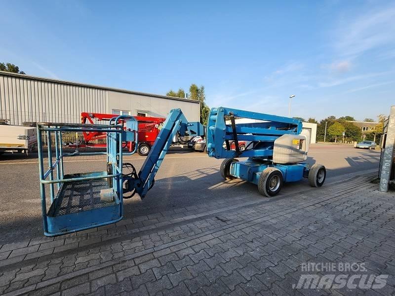 Genie Z 45/25 DC Zglobne dvižne ploščadi