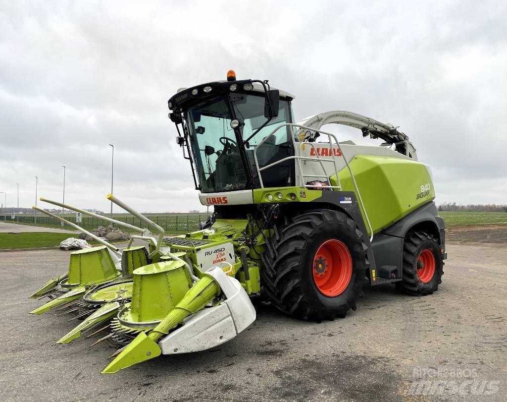 CLAAS Jaguar 840 Kombajni za krmo