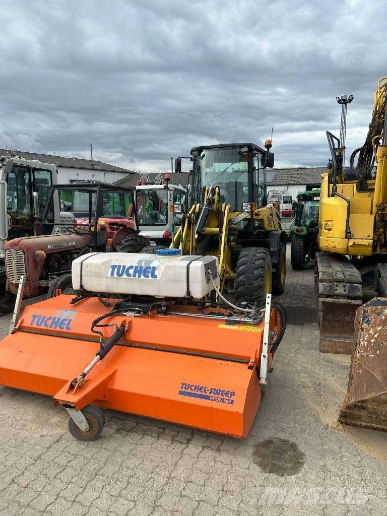 Yanmar V 100 Mini nakladalci