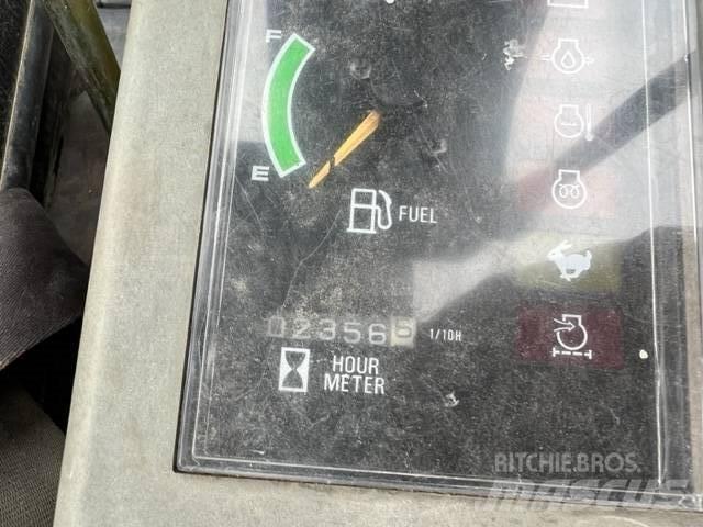 Takeuchi TB23R Mini bagri <7t