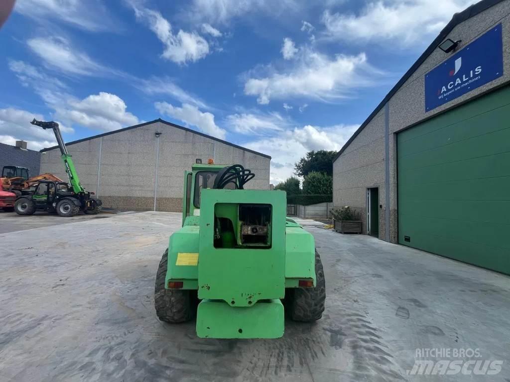 Merlo P30.13 Kmetijski teleskopski nakladalci