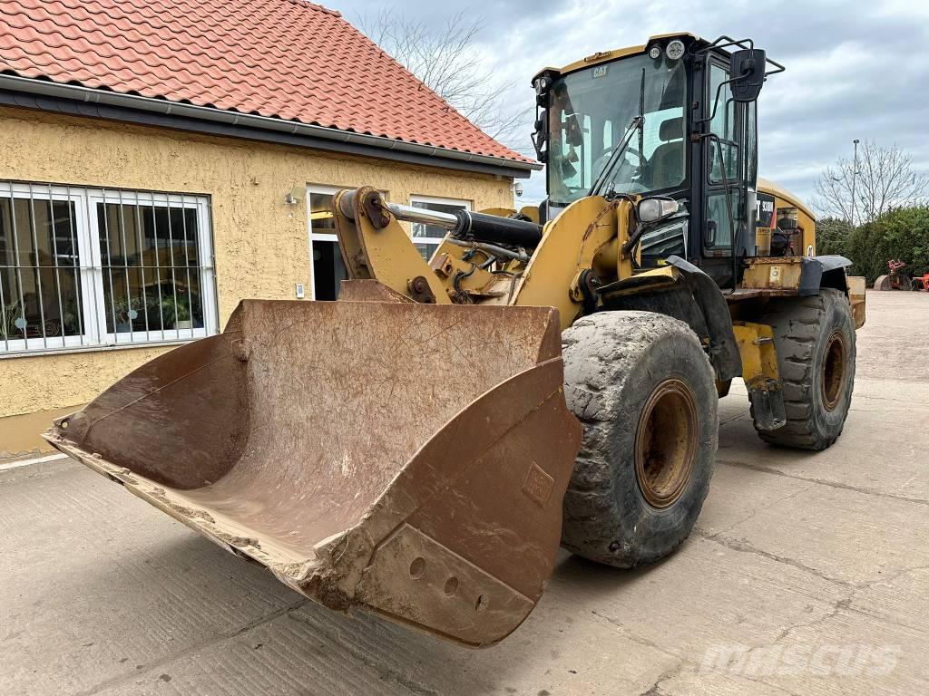 CAT 938 M Kolesni nakladalci