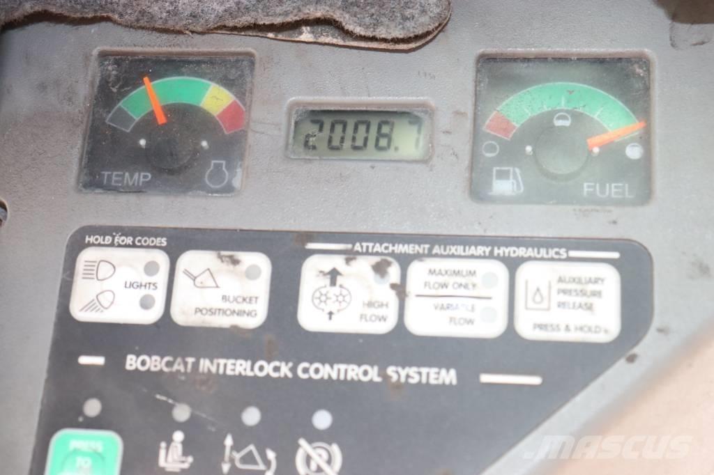 Bobcat S 130 Mini nakladalci