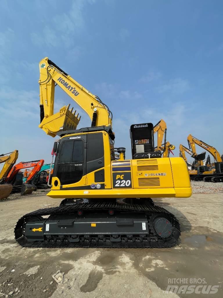 Komatsu PC 220 Bagri goseničarji