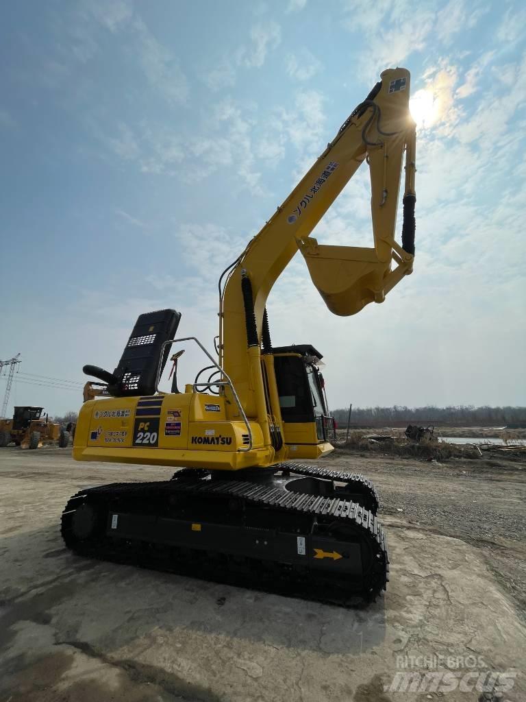 Komatsu PC 220 Bagri goseničarji