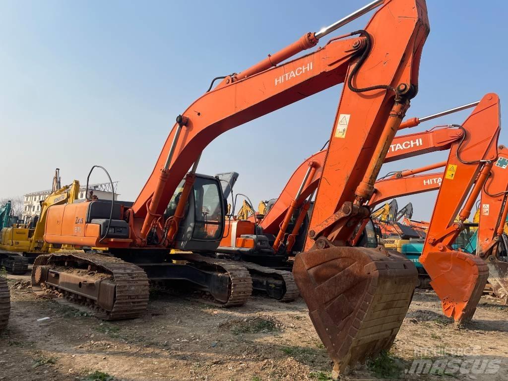 Hitachi ZX 270 Bagri goseničarji