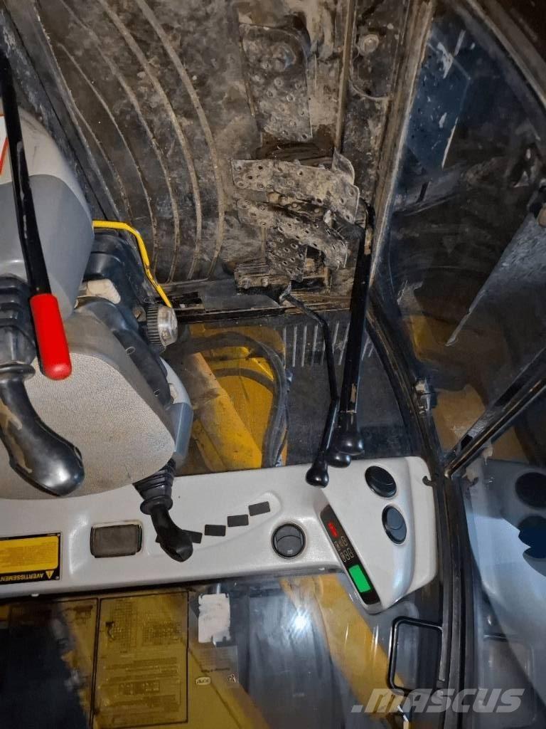 JCB JZ 70 Midi bagri 7t – 12t