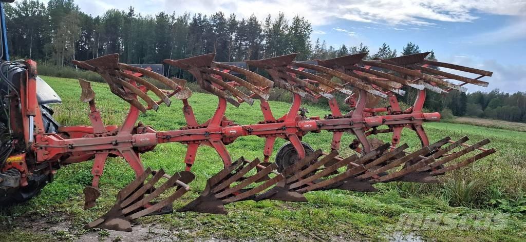 Kuhn Vari-Master 123 Obračalni plugi