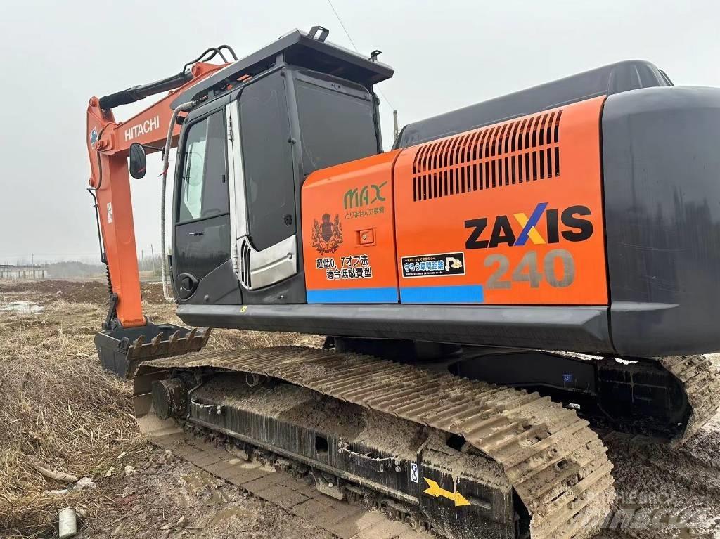 Hitachi ZX 240 Bagri goseničarji
