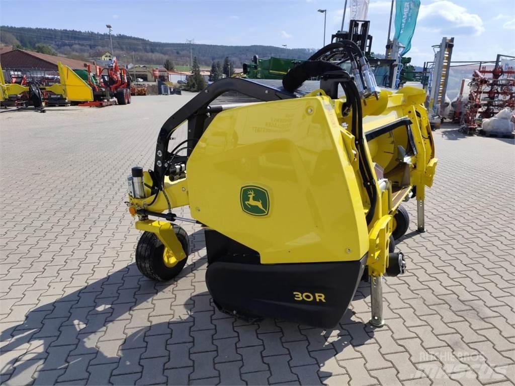 John Deere 9700i Stroji za krmo na lastni pogon