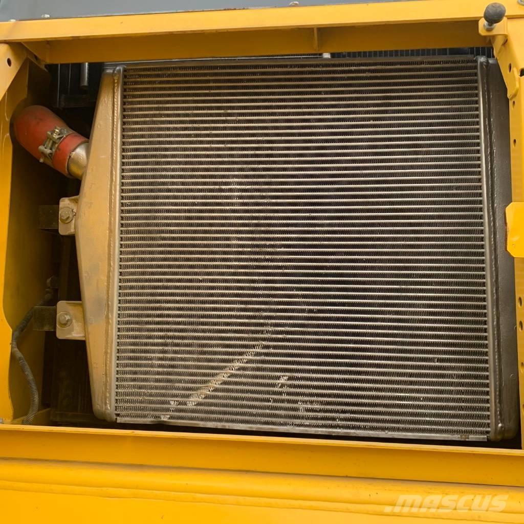 Komatsu PC450-8 Bagri goseničarji