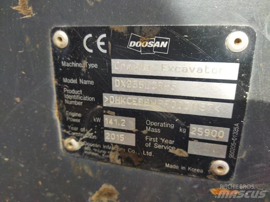 Doosan DX 235 LCR Bagri goseničarji