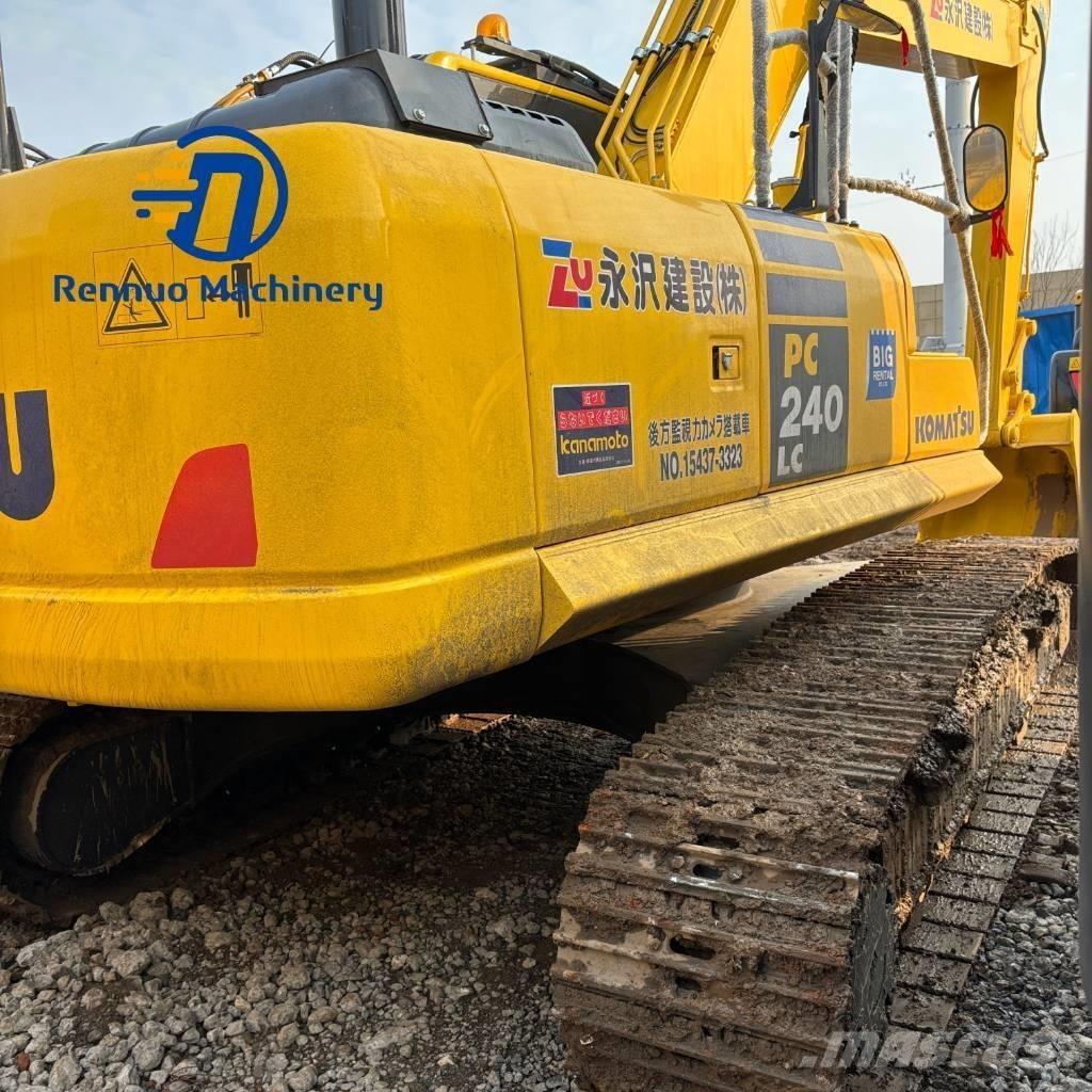 Komatsu PC 240 Bagri goseničarji