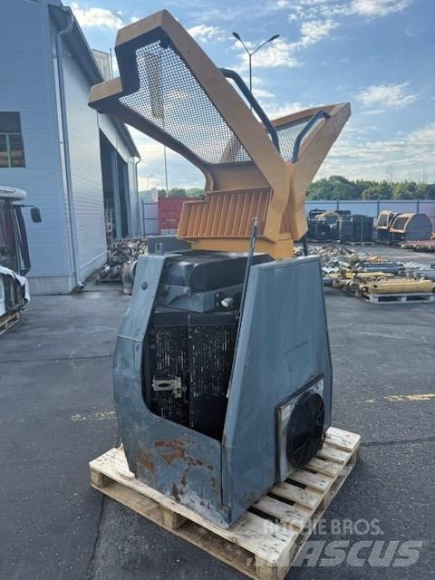 Liebherr L 556 Radiatorji