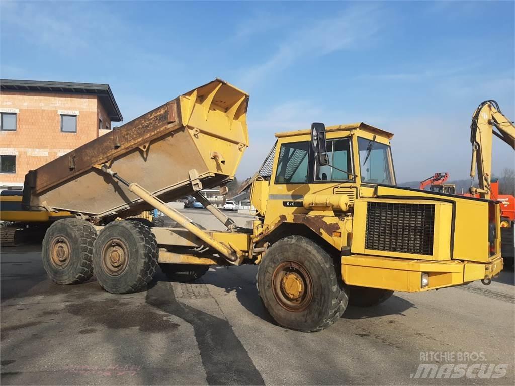 Volvo A25B 6x6 Zglobni demperji